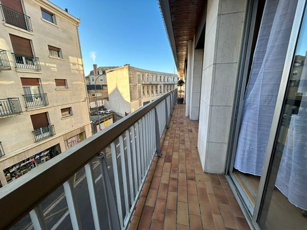 T6 Poitiers Hyper Centre – 141.96 m²