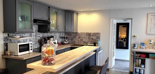 Rouen-Préfecture : Belle Maison au calme 111 m² avec 2 CH, 1 Bureau, 1 Terrasse & 1 Garage ! 296 K€ FAI ...