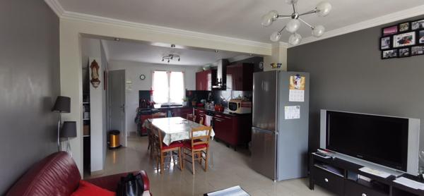 Maison à GOUSSAINVILLE, 95190 - 8 pièces 152m²