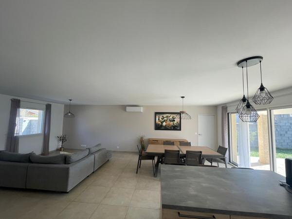 Maison récente de plain pied