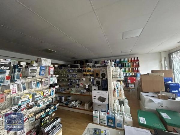 Local commercial à louer 116.52m² Varetz (19240)