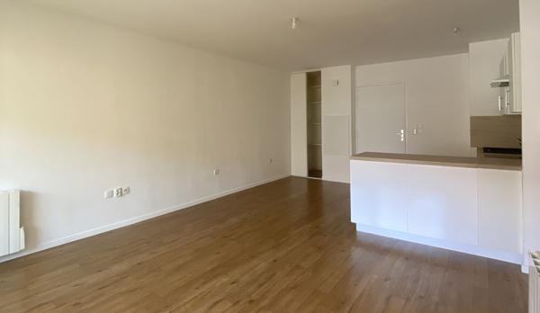 Appartement Epernay 2 pièce(s) 49.30 m2
