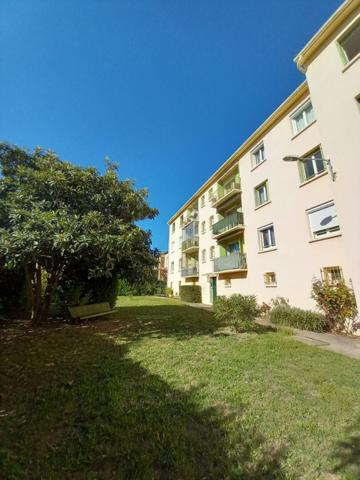 Appartement T3/T4 MEUBLE CHAUFFAGE ET EAU CHAUDE INCLUS