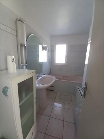 Appartement T3/T4 MEUBLE CHAUFFAGE ET EAU CHAUDE INCLUS