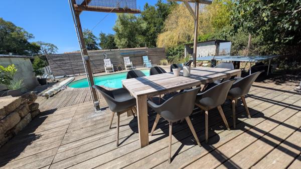 MAISON 5 pièces 149 m² SAINt SAVIN Saint-Savin (33920)