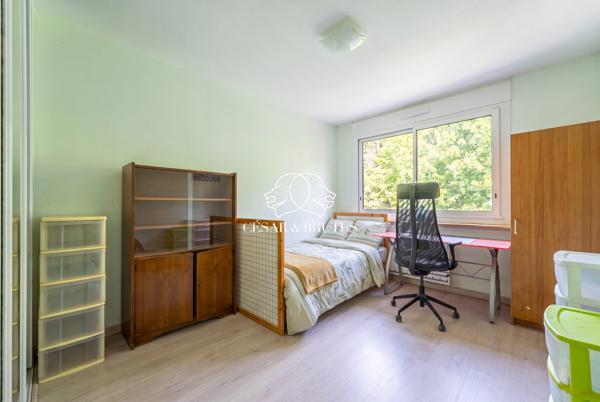Appartement familial rare en dernier étage avec terrasse panoramique