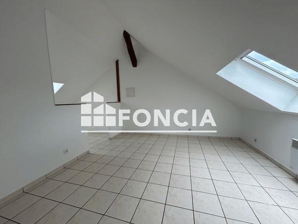 Location Appartement 2 pièces 27 m² - 2 RUE MICHEL CHEVERRY Messy 77410