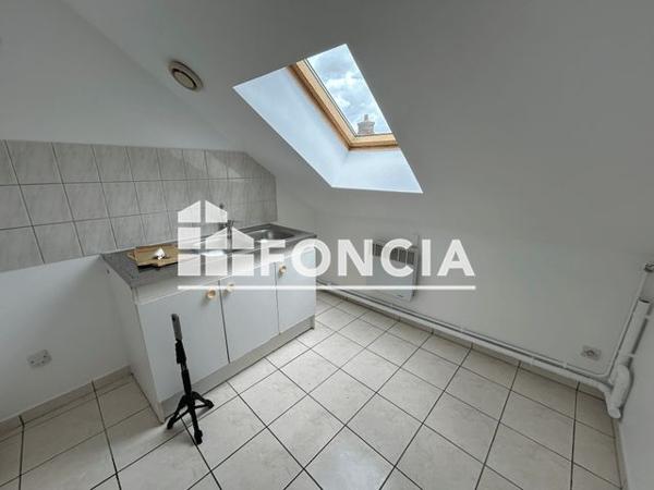 Location Appartement 2 pièces 27 m² - 2 RUE MICHEL CHEVERRY Messy 77410