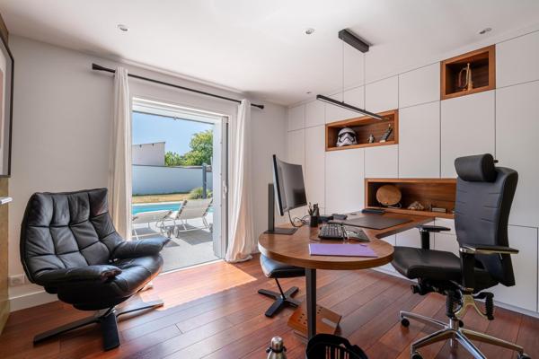 Grande maison avec belle vie de plain pied à deux pas des commerces