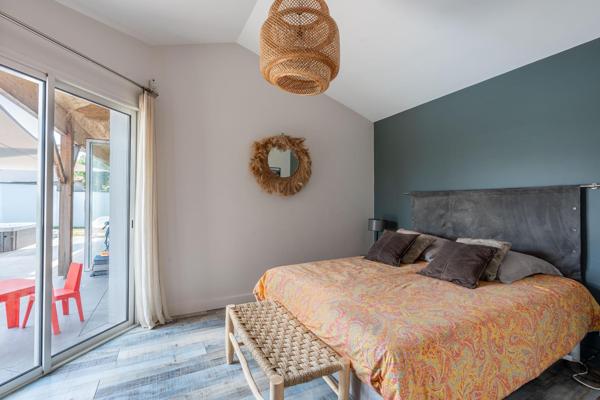 Grande maison avec belle vie de plain pied à deux pas des commerces