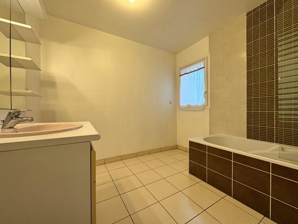 Appartement Duplex avec terrasse et jardin privatif