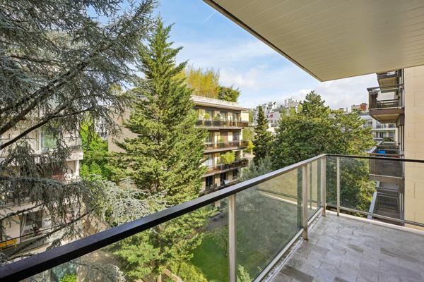 Vente Appartement de luxe Neuilly-sur-Seine 4 Pièces 126 m²