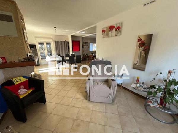 À vendre Maison 5 pièces 128 m² - Garons 30128