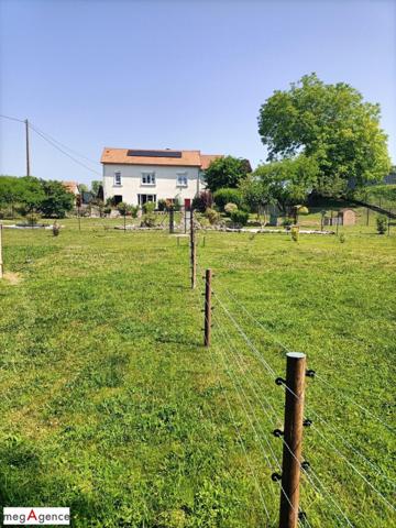 Maison à Lapalisse, 03120 - 5 pièces 130m²