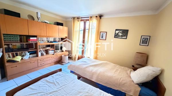 Maison familiale 167 m² – 4 chambres – Terrain 773 m² – Exposition sud – Sous-sol 100 m² – Garage