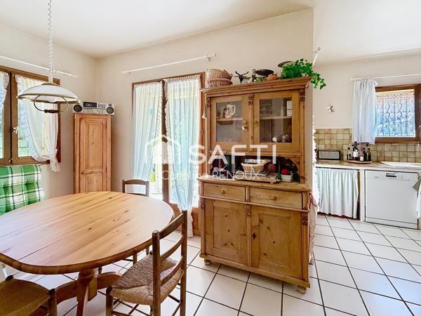 Maison familiale 167 m² – 4 chambres – Terrain 773 m² – Exposition sud – Sous-sol 100 m² – Garage