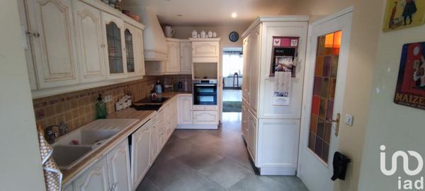 House for sale 6 rooms 162 m² Villecresnes