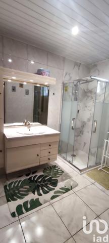 House for sale 6 rooms 162 m² Villecresnes