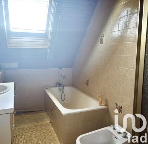 Maison à vendre 7 pièces 128 m² Saint-Pair-sur-Mer