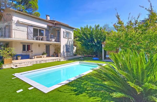 Maison à vendre 6 pièces MOUANS SARTOUX (06)