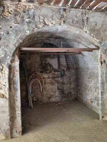 Duplex T3 de 77m2 avec patio et garage à SAINT SAVOURNIN (13) à renover