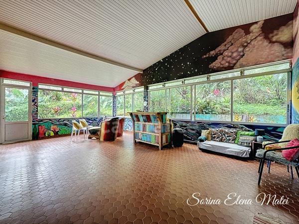 Maison avec piscine au cœur d’un écrin tropical - 5 pièces PETIT BOURG (971)