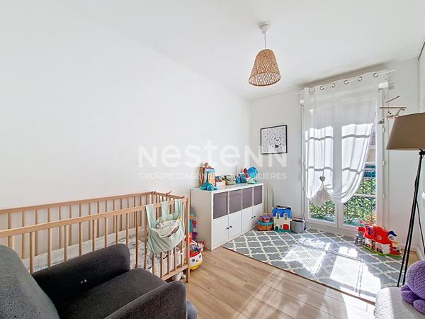 À vendre appartement 4 pièces proche gare à Fontenay-Le-Fleury