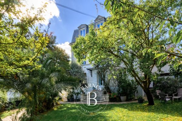Nogent-sur-Marne, Maison 5 Chambres -  200 m² à vendre