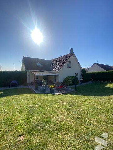 ETAPLES 
Maison individuelle 143 m² 4 chambres avec jardin et garage