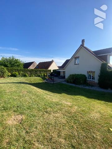 ETAPLES 
Maison individuelle 143 m² 4 chambres avec jardin et garage