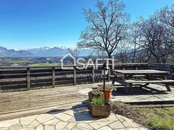 Maison d'architecte, emplacement idéal !