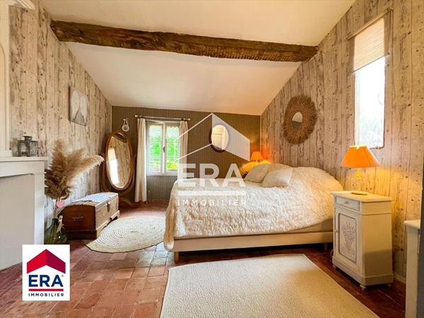 Maison avec cour 4 chambres