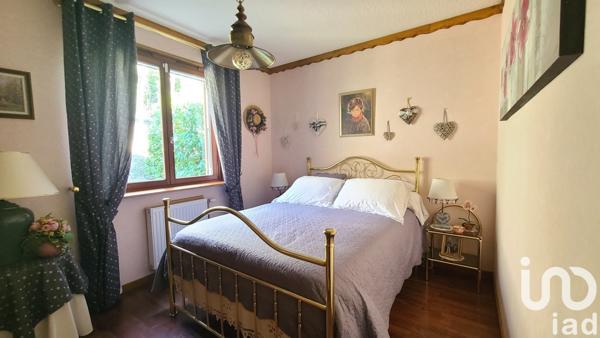 Maison traditionnelle 6 pièces de 157 m² à Apprieu (38140)