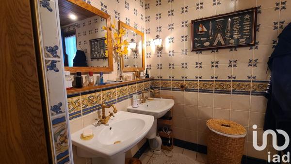 Maison traditionnelle 6 pièces de 157 m² à Apprieu (38140)