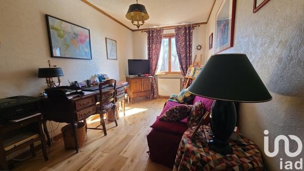 Maison traditionnelle 6 pièces de 157 m² à Apprieu (38140)