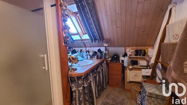 Maison traditionnelle 6 pièces de 157 m² à Apprieu (38140)