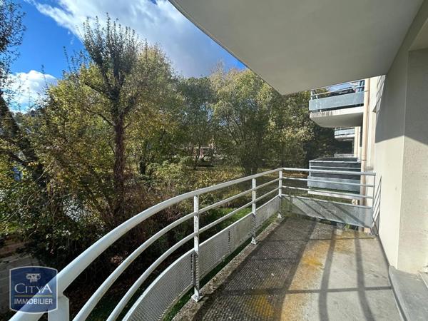 Appartement à louer 2 pièces 53.8m²