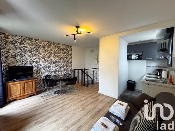 Building for sale 347 m² Orly