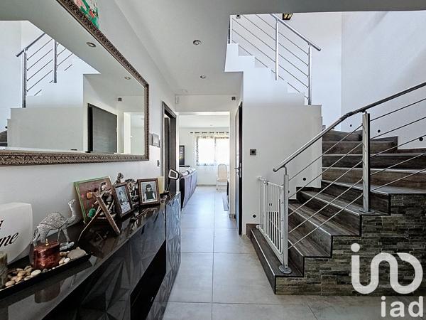 Maison à vendre 6 pièces 160 m² Cluses