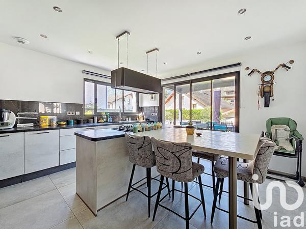 Maison à vendre 6 pièces 160 m² Cluses