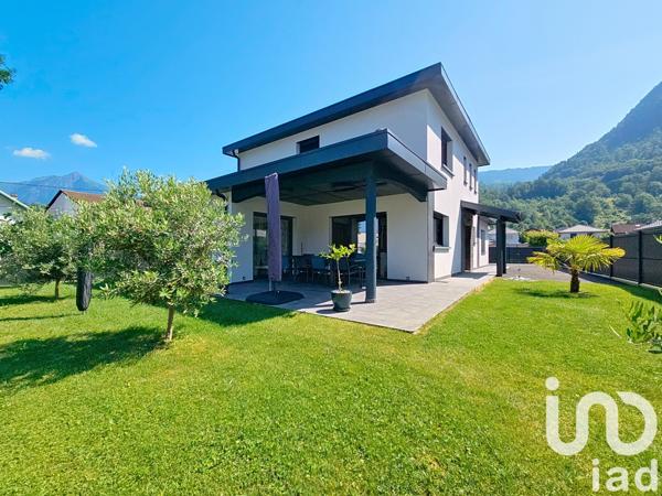 Maison à vendre 6 pièces 160 m² Cluses