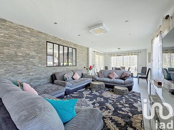 Maison à vendre 6 pièces 160 m² Cluses