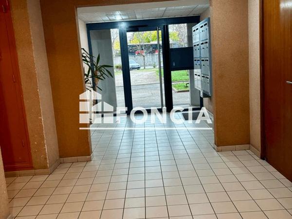 Location Appartement 4 pièces 88.33 m² - 106 AVENUE PIERRE VALDO Lyon 69005