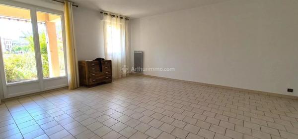 Location                                                      Appartement
                        
                     3 pièces                      76 m2                     à Albi