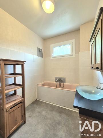 Maison à vendre 5 pièces 121 m² Brive-la-Gaillarde