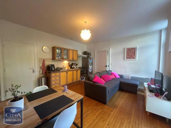 Appartement à louer 2 pièces 36.75m² Agen (47000)
