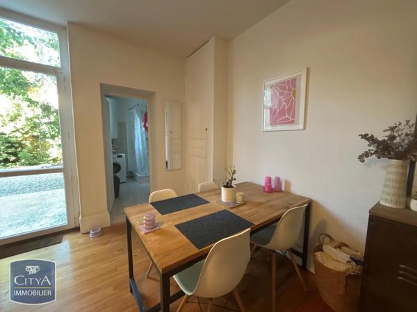 Appartement à louer 2 pièces 36.75m² Agen (47000)