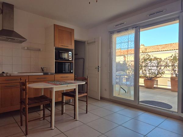 Appartement Balaruc Les Bains 1 pièce(s) 23 m2 + Parking