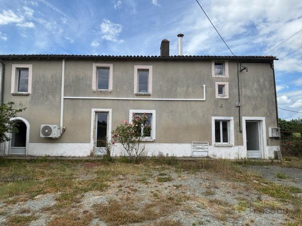 Maison à FENIOUX (79160)