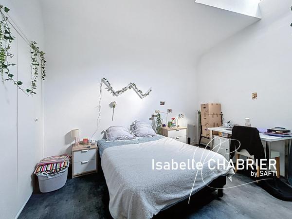 T3 ENTRE LA GARE ET LE CHATEAU